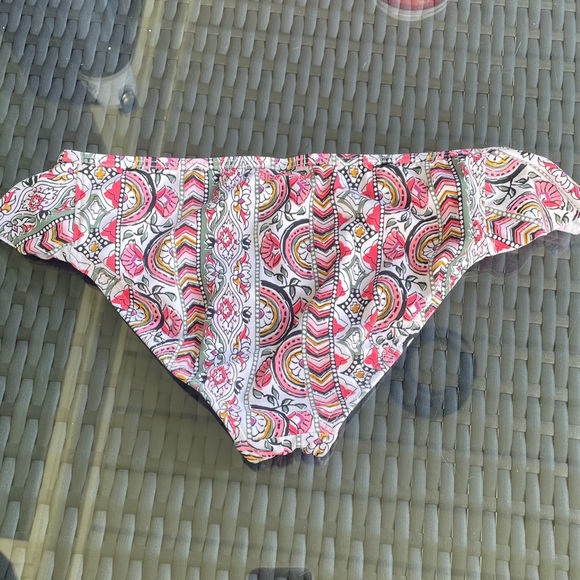 Pattern Kids Bikini Set - Picture 2 of 3